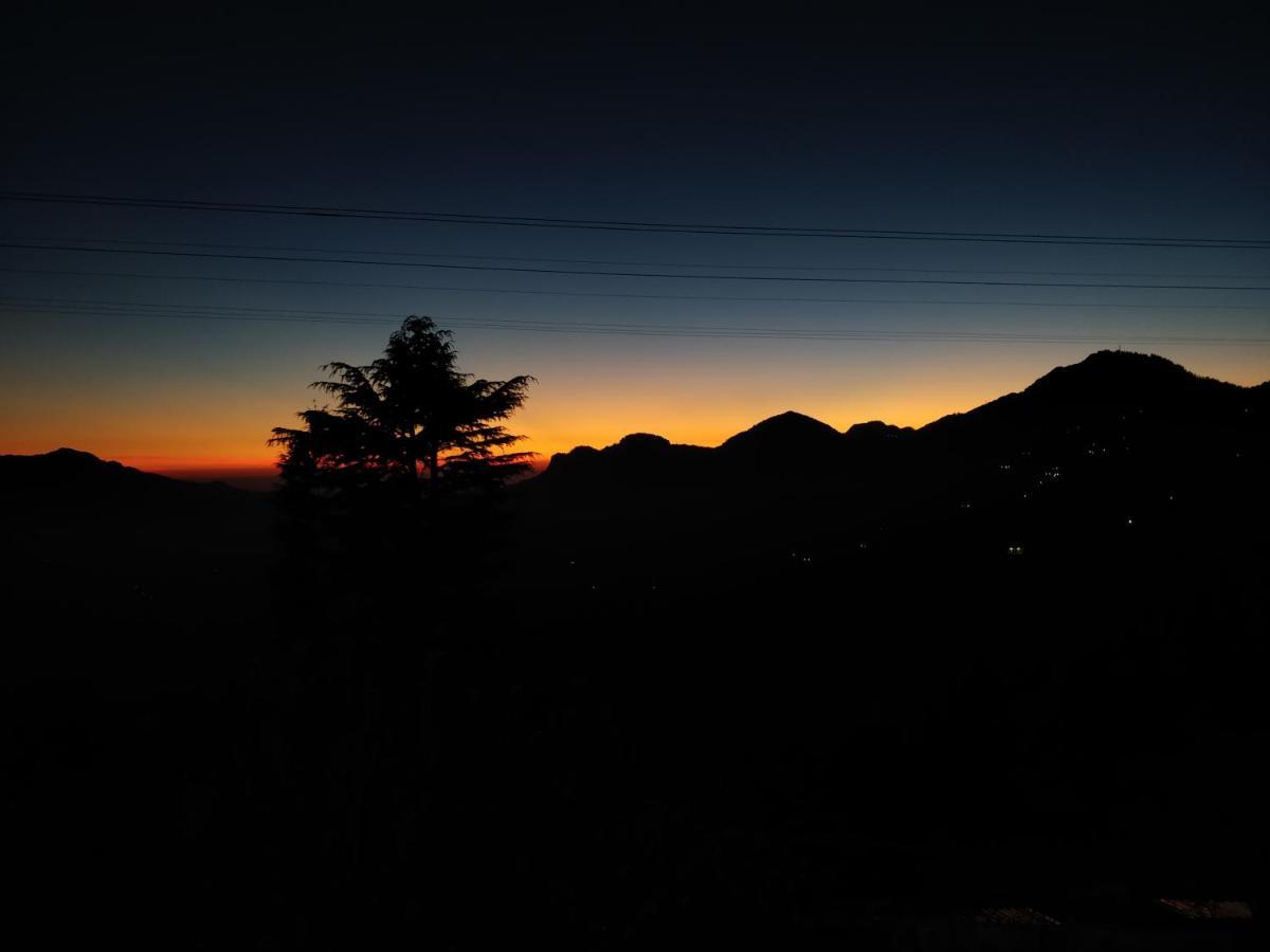 Hotel The Bugyal Kanatal Exterior foto