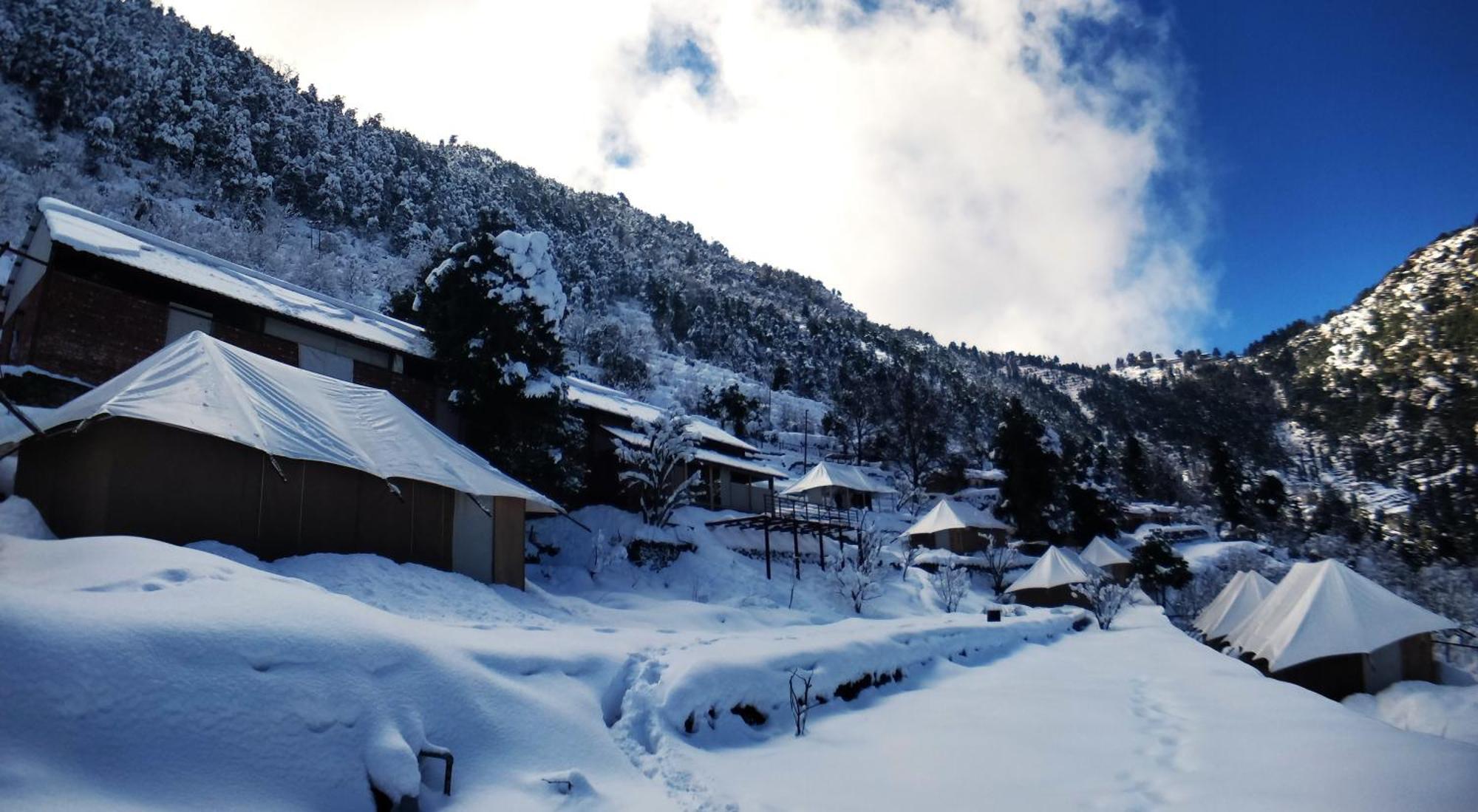 Hotel The Bugyal Kanatal Exterior foto